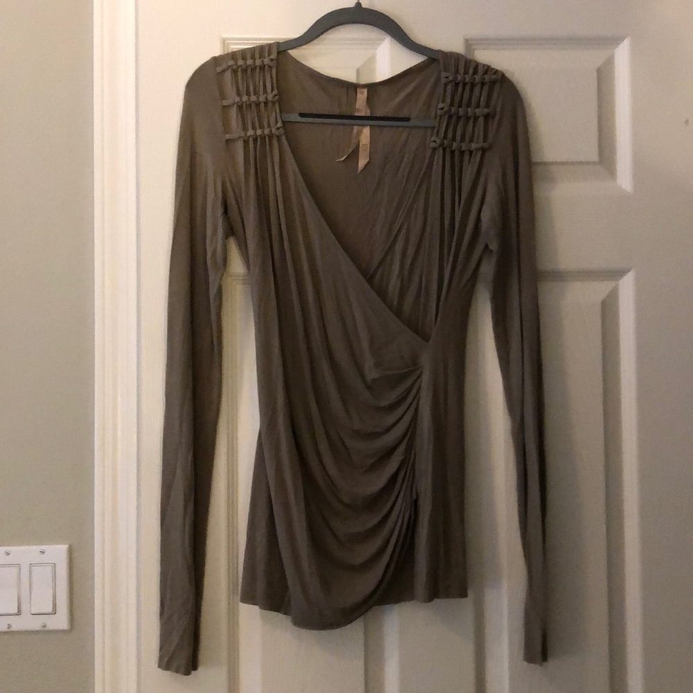 Bailey 44 light brown long sleeve top